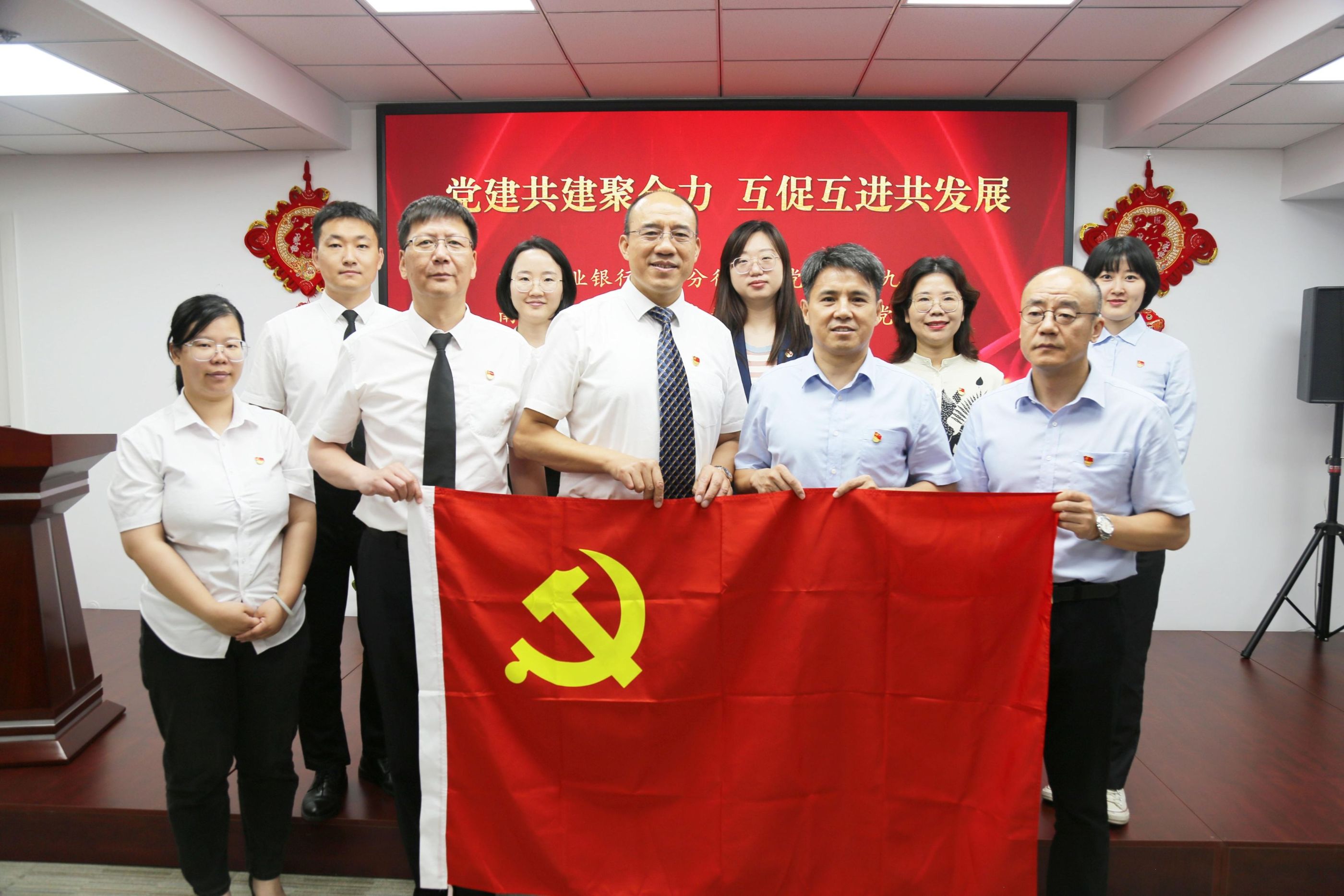 亿万先生MR·(中国集团)官方网站